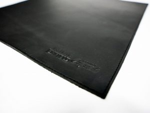 Desk Pad Cuadrado 40x40 Originals de Royal Enfield Zona T