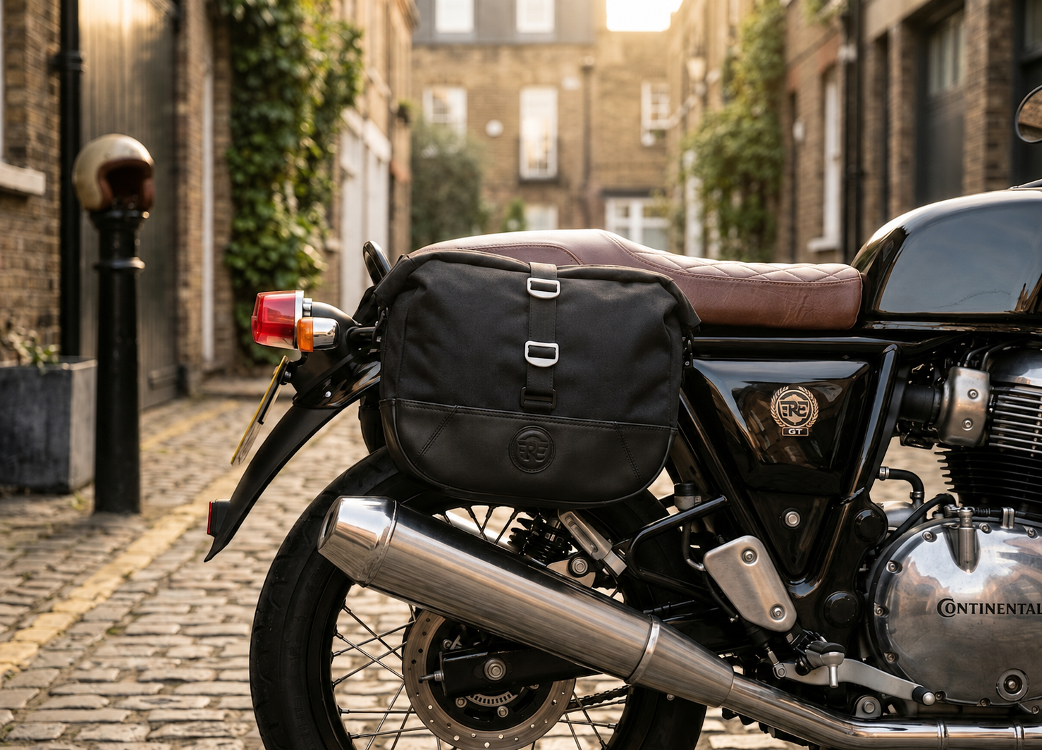 Kit Alforjas + Porta Alforja Royal Enfield - Interceptor 650 / Continental GT 650