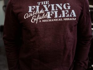 Sueter Royal Enfield FlyingFlee Crew Negro