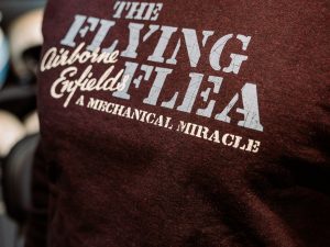 Suéter Royal Enfield Flying Flee Crew Negro