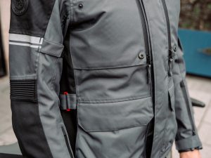 Chaqueta Royal Enfield Stormraid Riding Gris