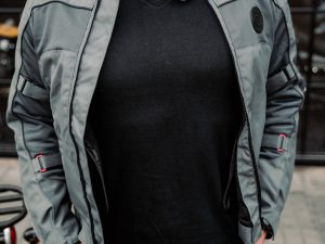 Chaquta RE Exploradora V3 Riding Gris