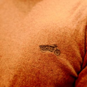 Suéter Royal Enfield Flatknit Crew Amarillo
