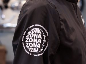 Rompevientos Zona T Originals