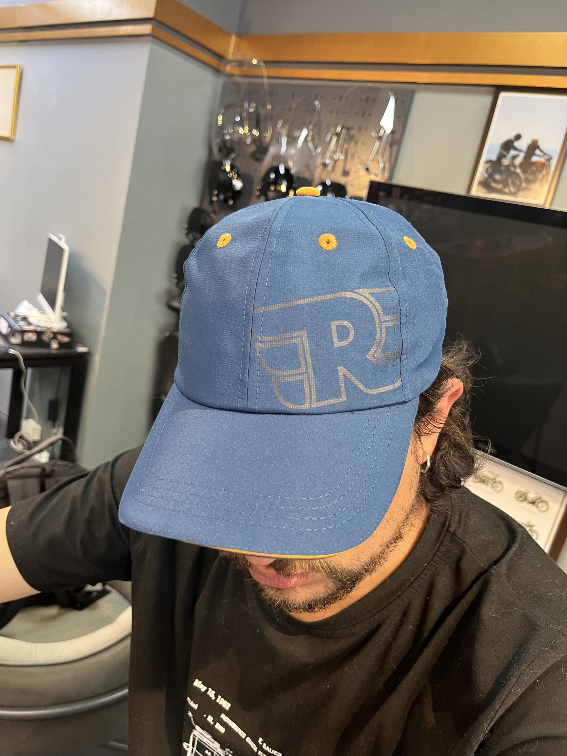 Gorra RE Tone On Tone Azul O/S